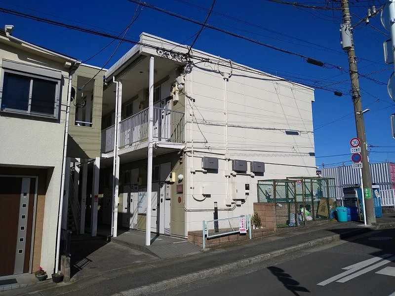 ダストボックス