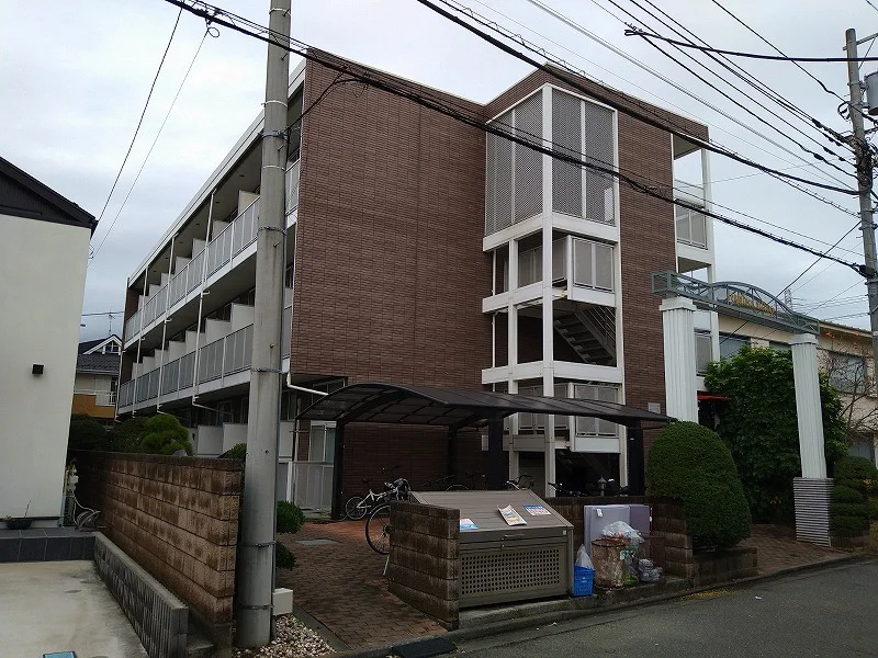 ダストボックス