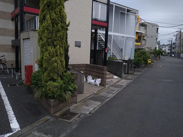 ダストボックス