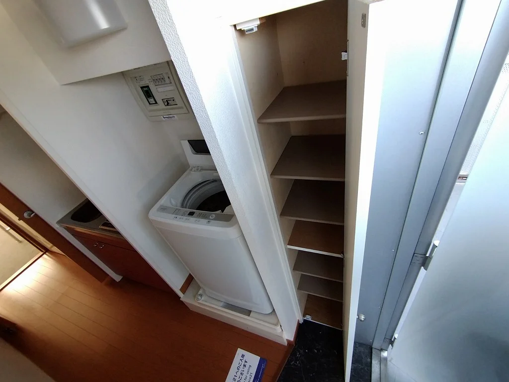 シューズボックス