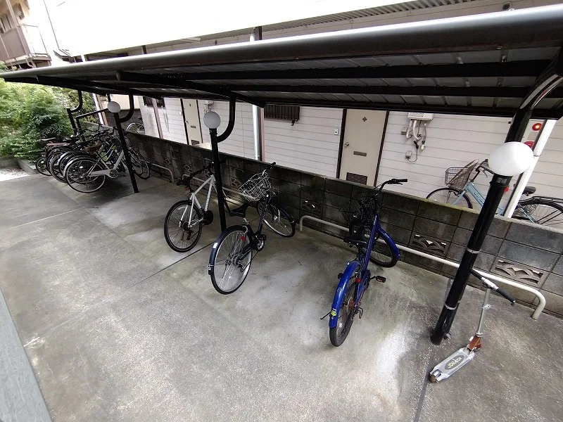 駐輪場　原付＆自転車のみ駐輪可能