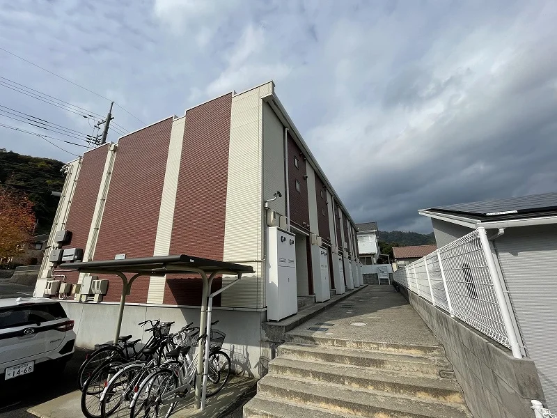 エントランス、自転車置き場