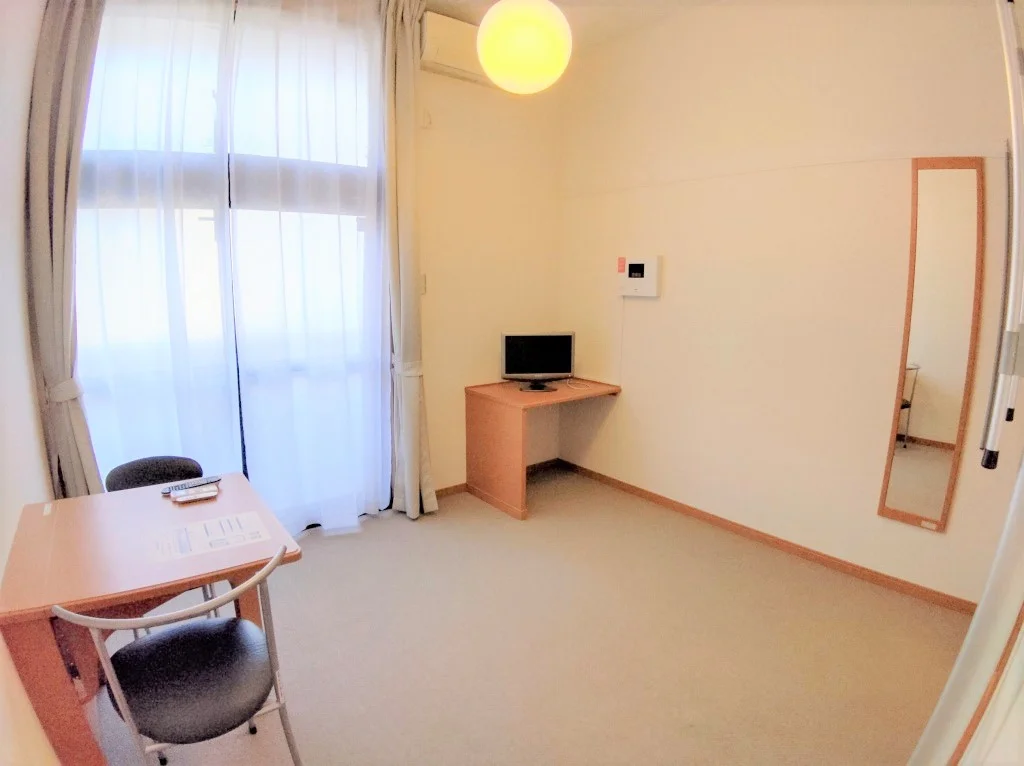 1階はフローリング、2階はじゅうたんです。