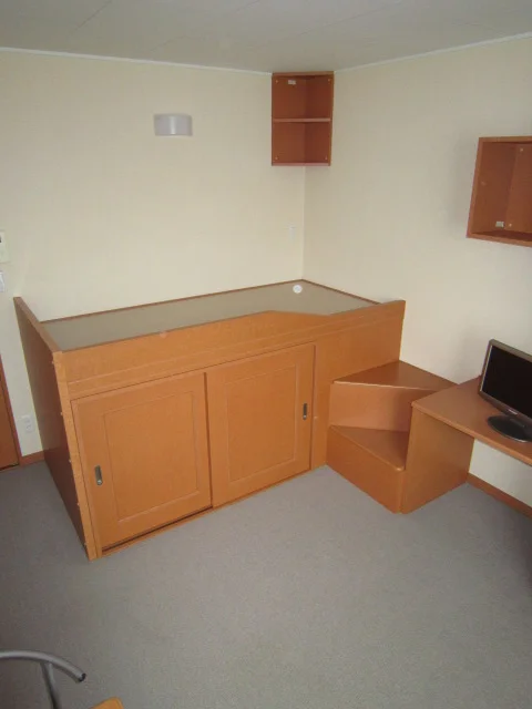 ベット付/ベット下部収納庫