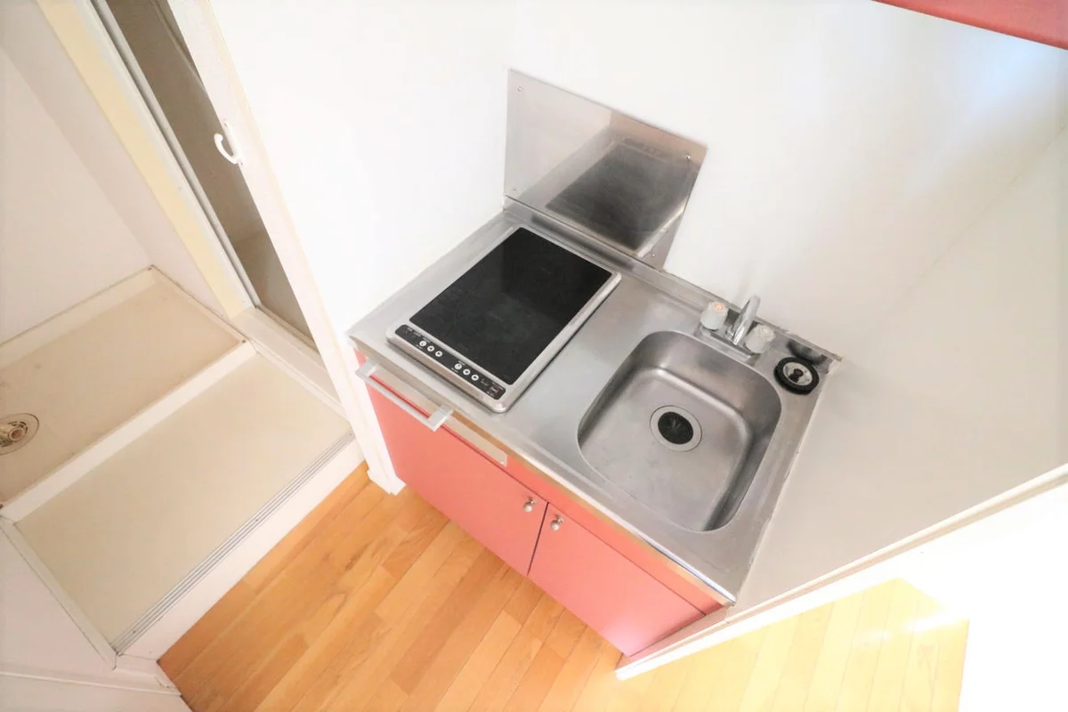 ２口コンロ付きラジエントヒータを設置