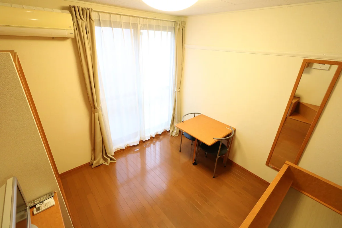 大型家具家電付きにより初めての一人暮らしの方も安心！