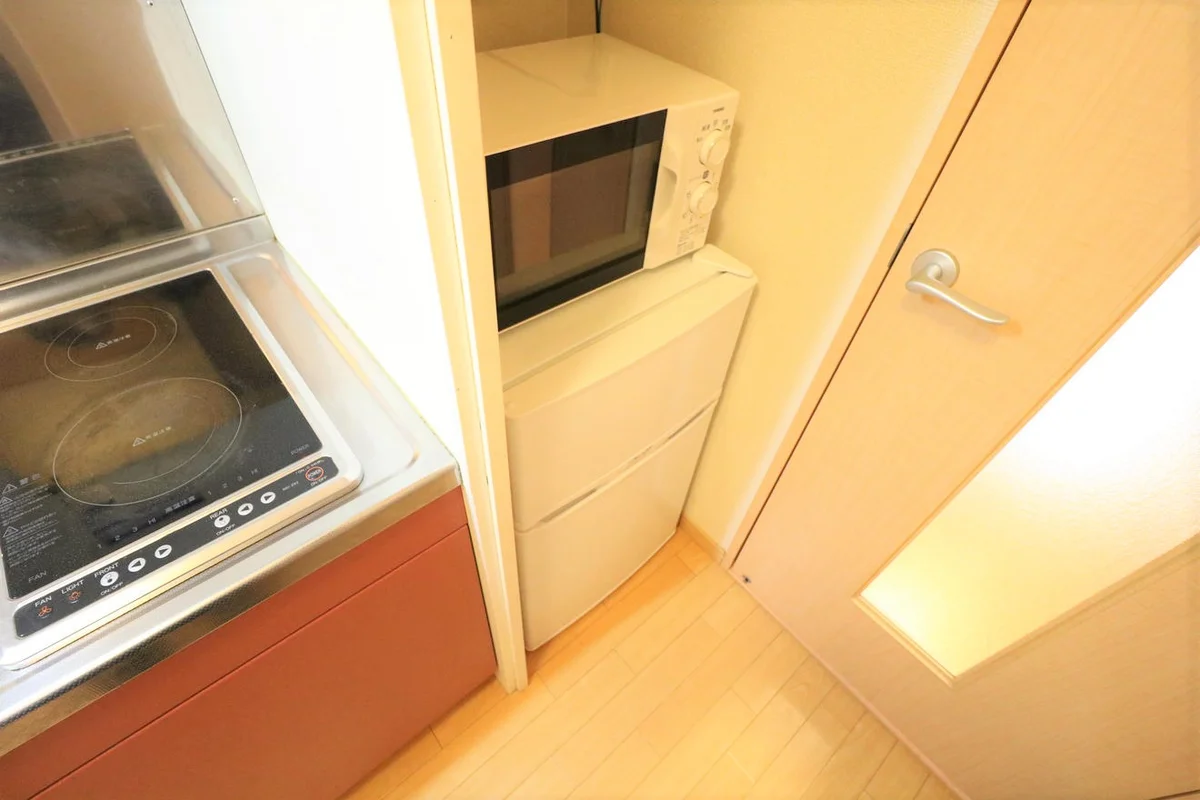 大型家具家電付きにより初めての一人暮らしの方も安心！