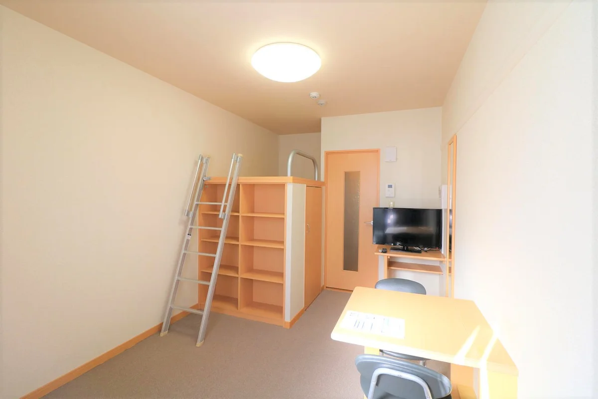 当社人気のハイベッドタイプ!!!決め手はベッド下の収納