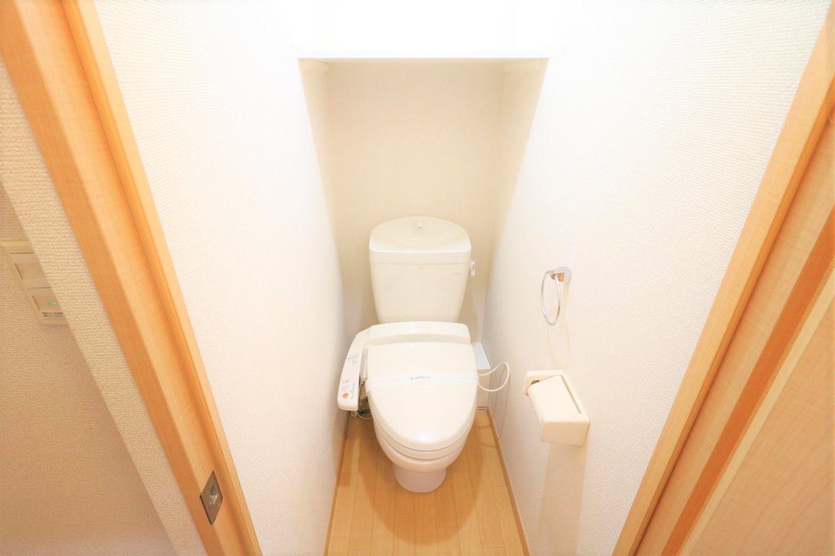 温水洗浄便座を完備しており快適な毎日を！