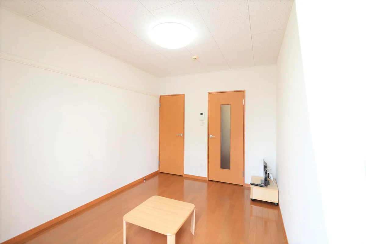 大型家具家電付きにより初めての一人暮らしの方も安心！