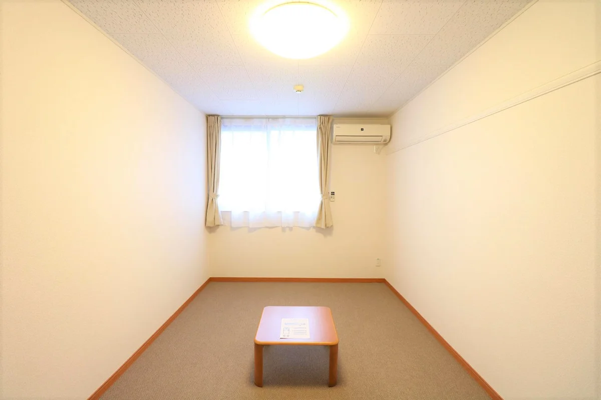 １Ｆはフローリング仕様・２Ｆは絨毯仕様になります。