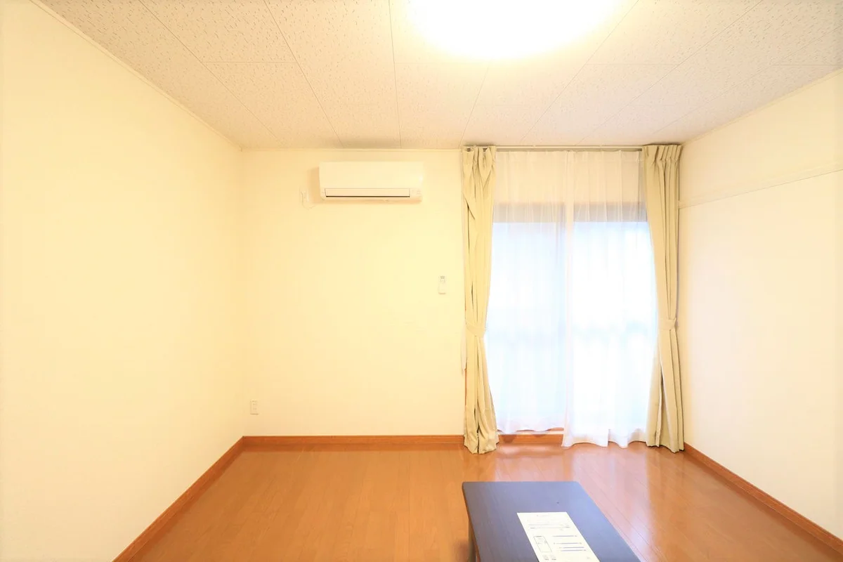 大型家具家電付きにより初めての一人暮らしの方も安心！