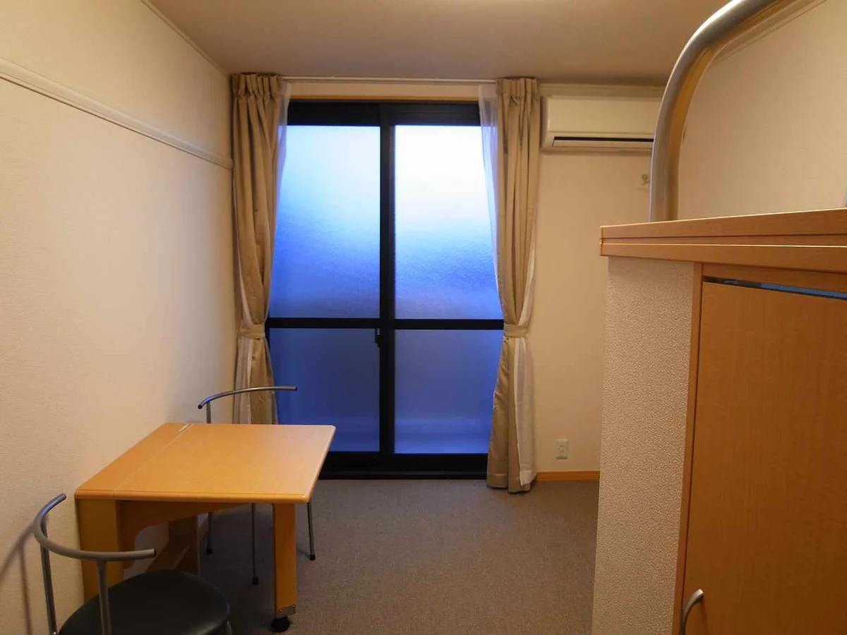 設備・仕様は号室により異なる為、現況を優先致します。