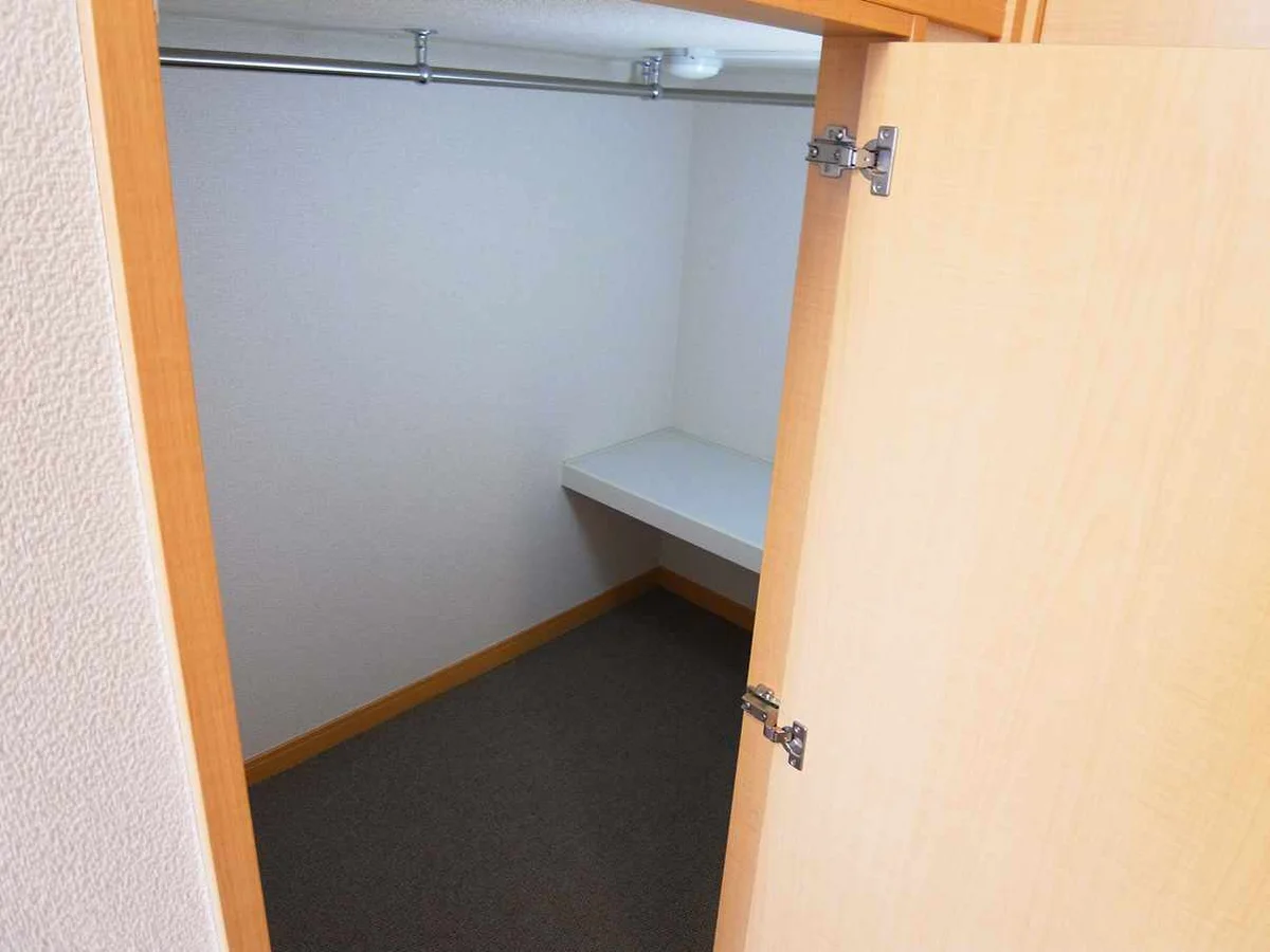 設備・仕様は号室により異なる為、現況を優先致します。