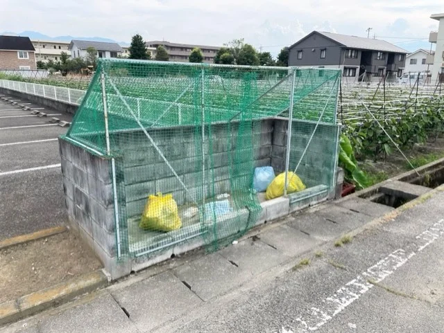 ごみ置場
