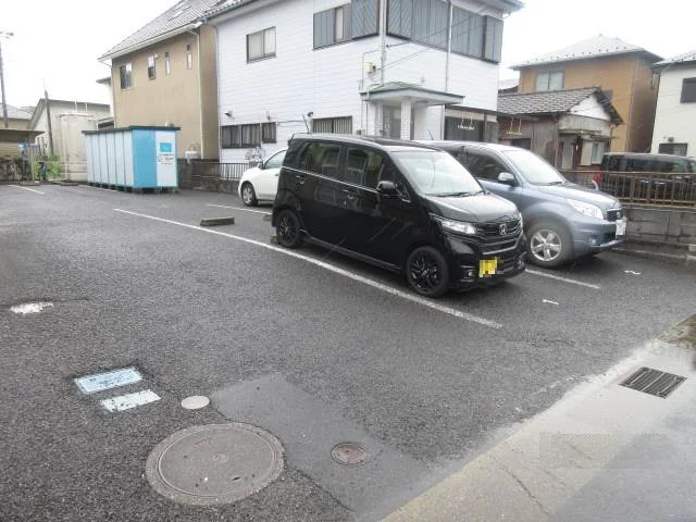 同タイプ部屋の写真となり設備等は現況と異なる場合があります。