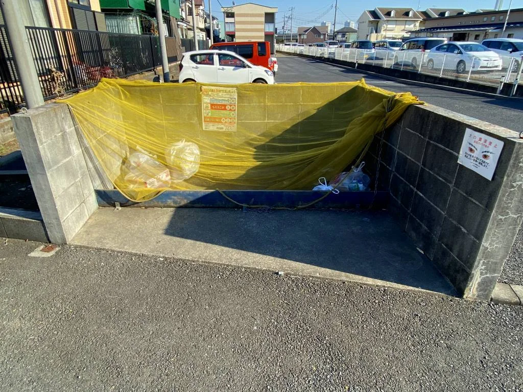 ゴミ置き場