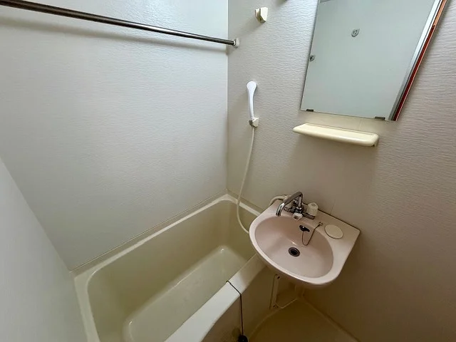 設備・仕様は号室により異なる為、現状を優先いたします。