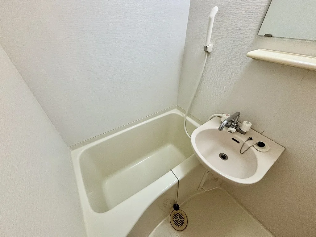 設備・仕様は号室により異なる為、現状を優先いたします。