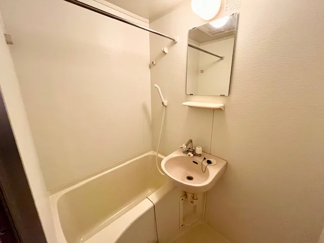 設備・仕様は号室により異なる為、現状を優先いたします。