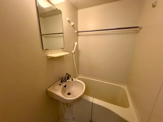 設備・仕様は号室により異なる為、現状を優先いたします。