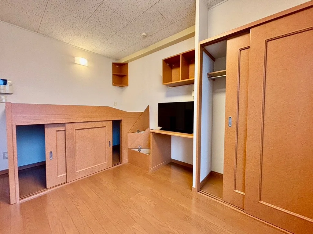 設備・仕様は号室により異なる為、現況を優先いたします。