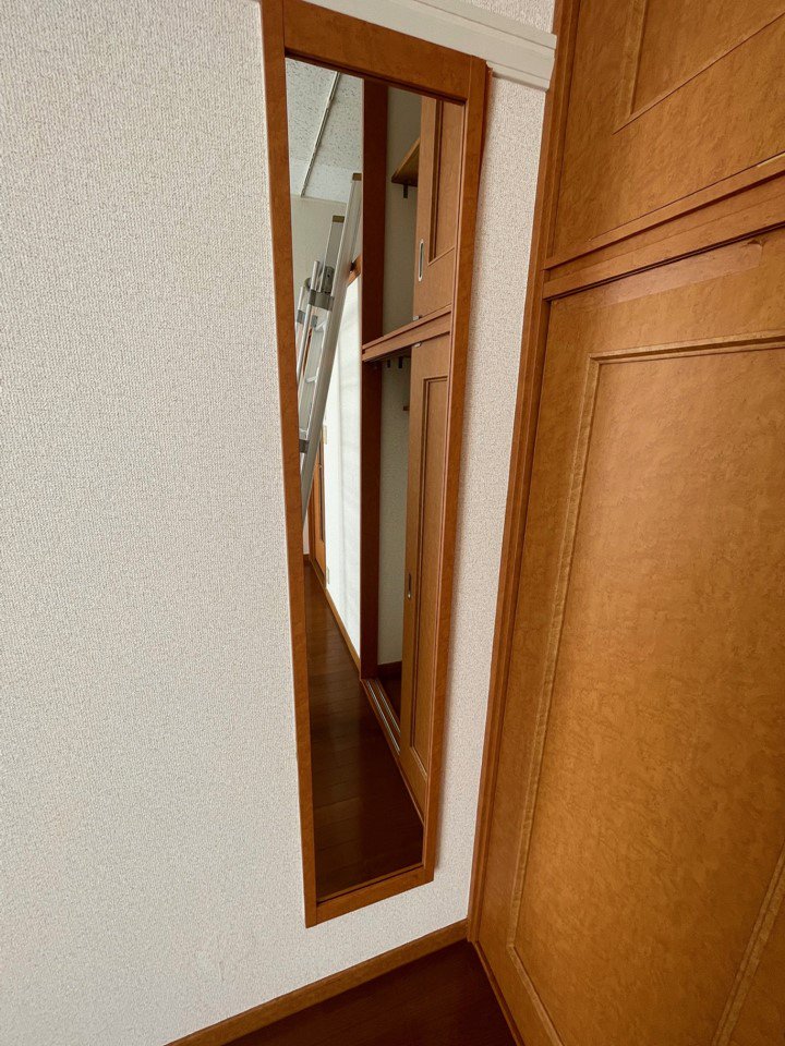 姿見
