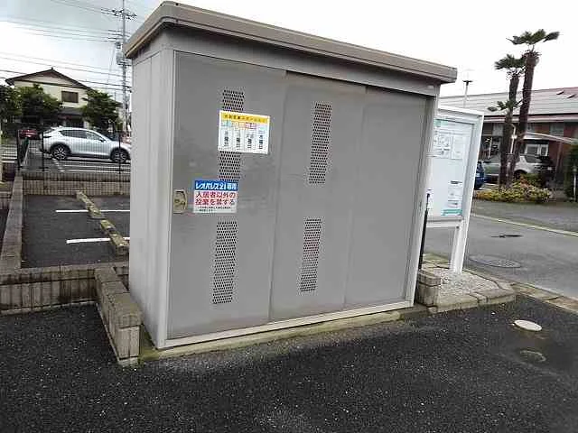 入居者様専用ゴミ庫です。