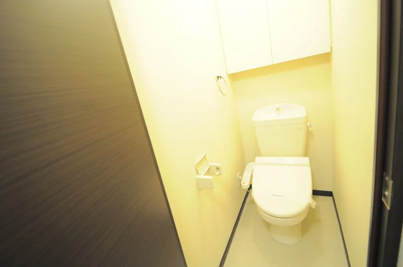 バス・トイレ別です