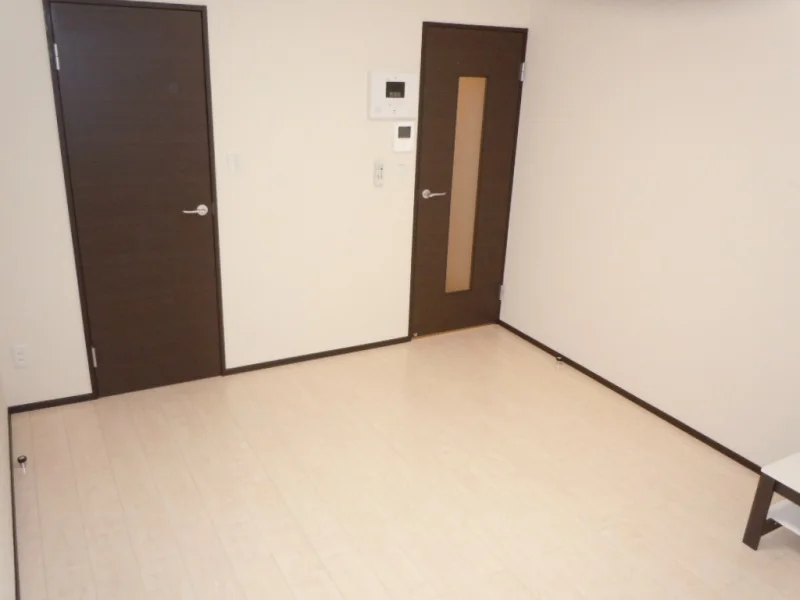 107～109号室、207～209号室（反転タイプ）