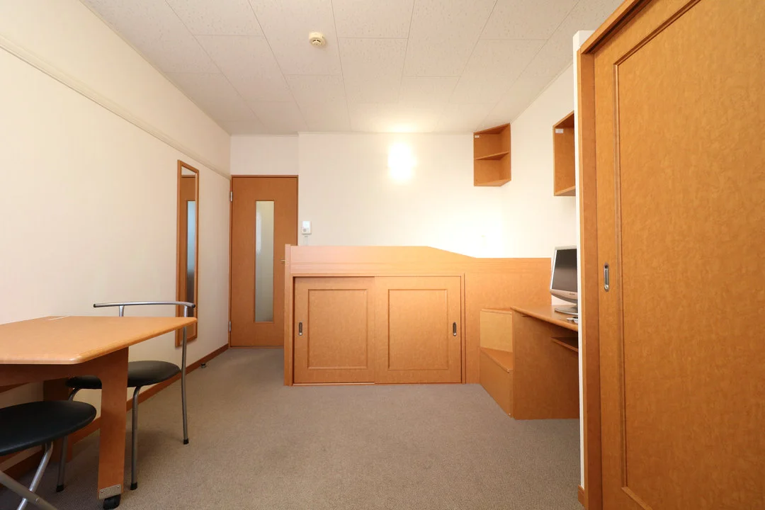 １Ｆはフローリング仕様・２Ｆは絨毯仕様になります。