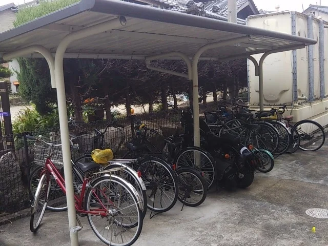 駐輪場