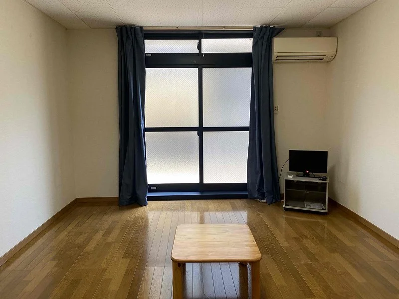 ※同タイプ部屋の写真となります