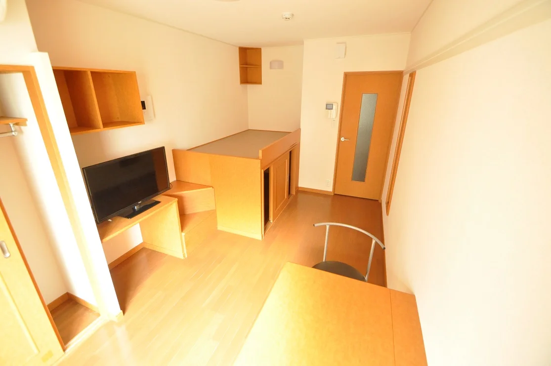 収納スペースもしっかり付いています。