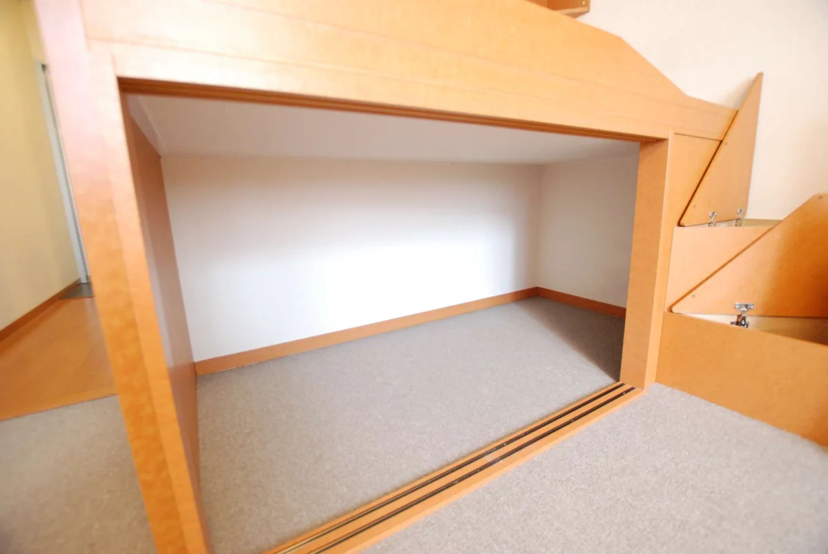 ※1Ｆはフローリング　2Ｆは絨毯使用です。