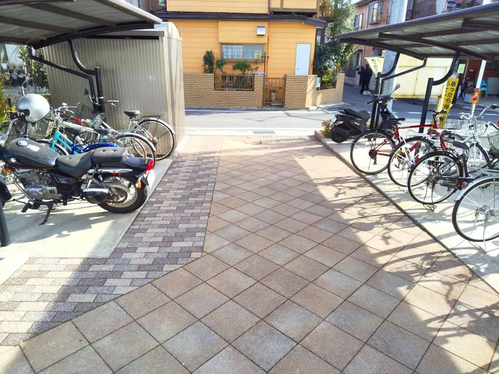 駐輪場