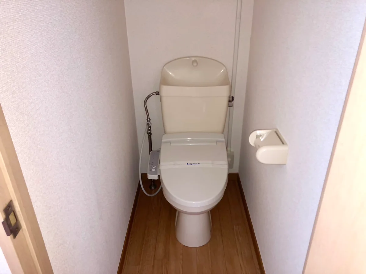 設備仕様は号室により異なる為、現況を優先致します。