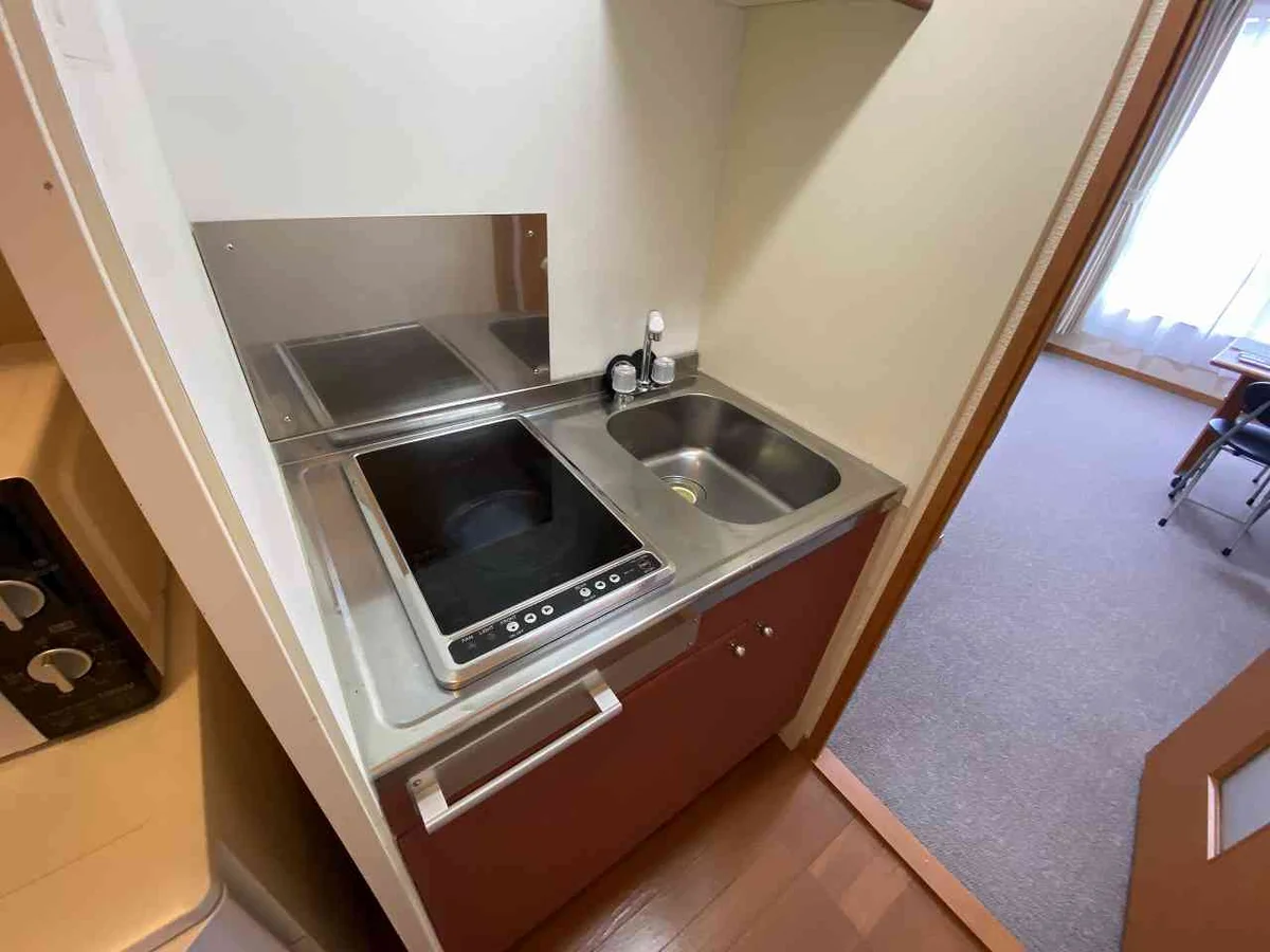 設備仕様は号室により異なる為、現況を優先致します。