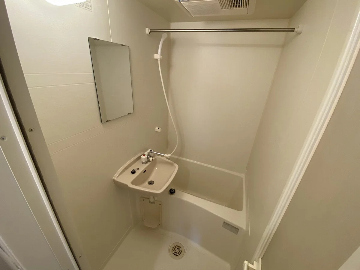 写真と異なる場合は、現状を優先致します。