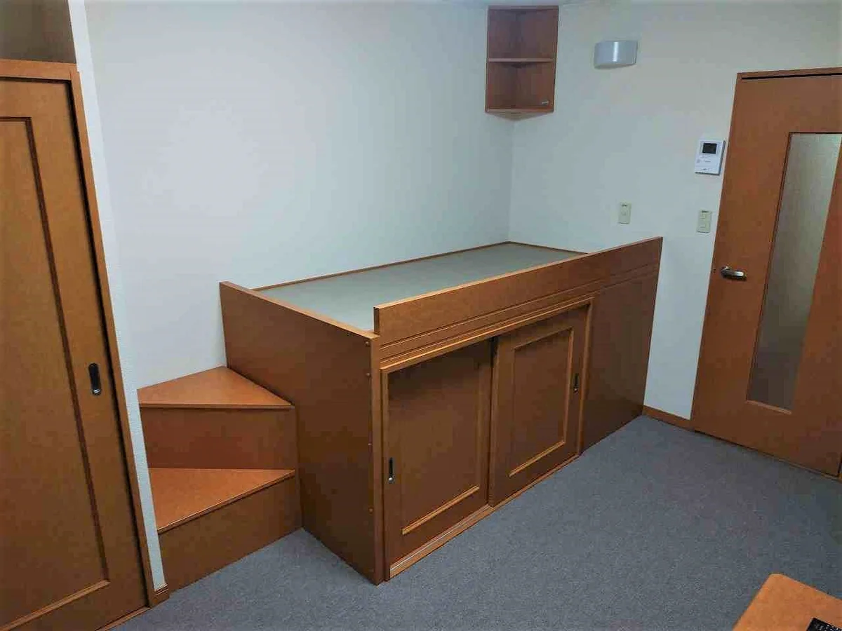 写真と異なる場合は、現状を優先致します。