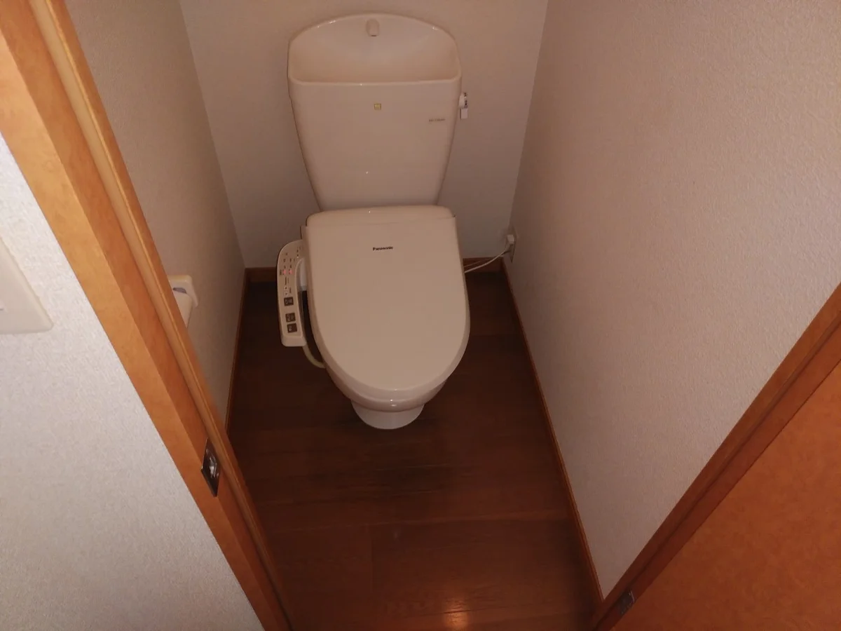 写真と異なる場合は、現状を優先致します。