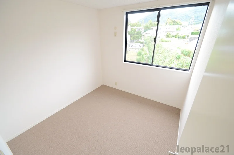 設備・仕様は号室により異なる為、現況を優先致します。