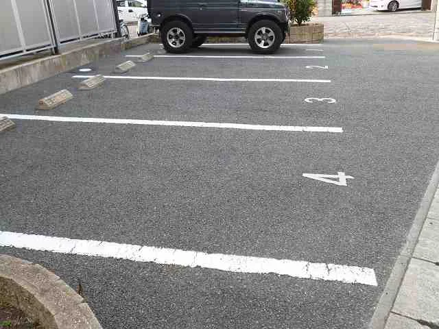 写真と現状が異なる場合は現状を優先します。