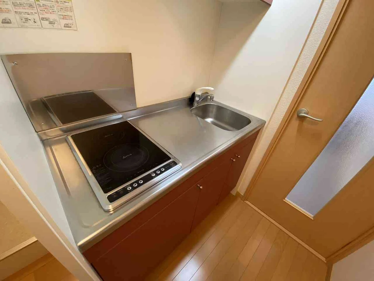 設備・仕様は号室により異なる為、現況を優先致します。