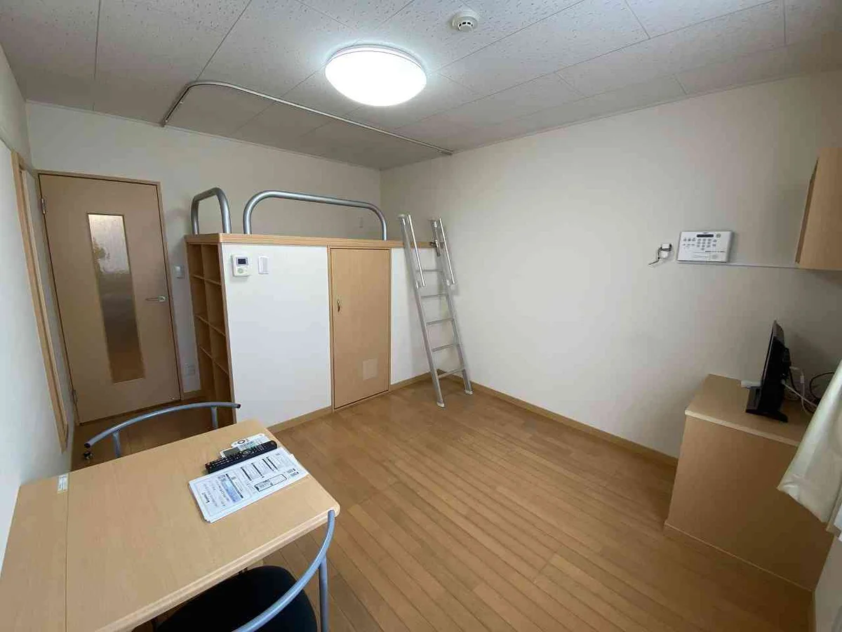 設備仕様は号室により異なる為、現況を優先致します。