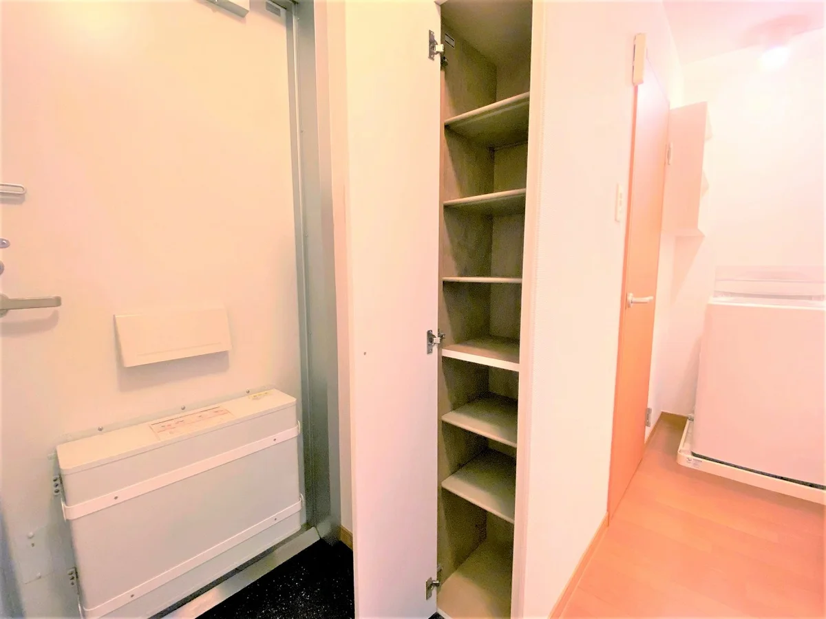 設備・使用は号室により異なる為、現況を優先致します。