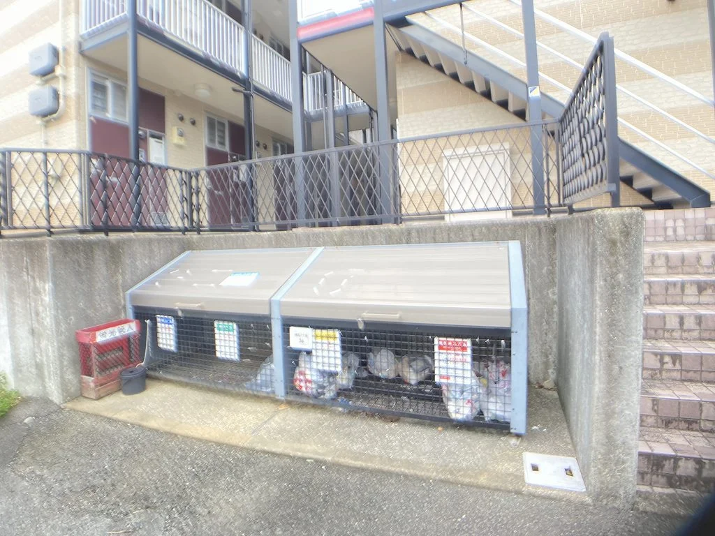 設備・仕様は号室により異なる為現況を優先致します。