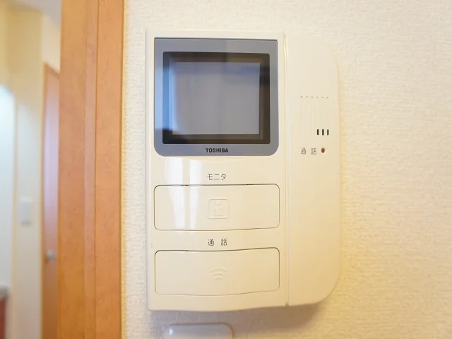 モニター付インターホンで防犯対策！