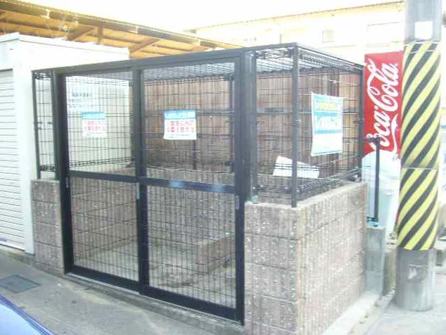 ゴミ置き場