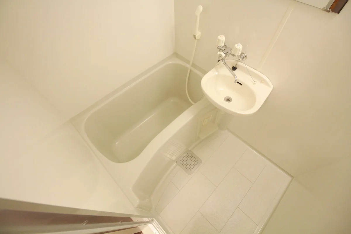 浴室乾燥機付きのお風呂です♪